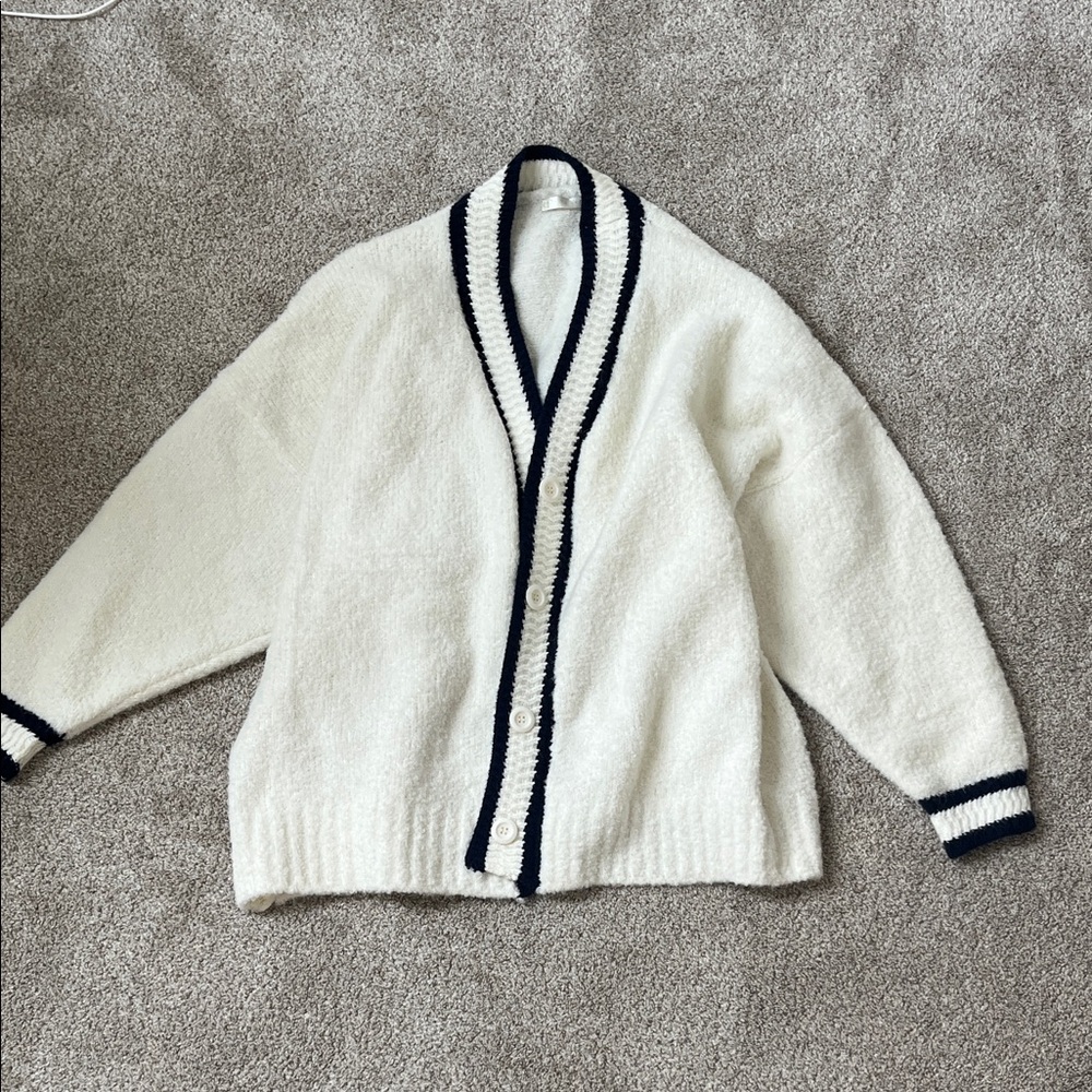Elegant White Cardigan with Navy Blue Accents